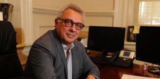 Para Julio Zamora, la marcha atrás con el decreto de las colectoras «es un manotazo de ahogado»