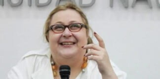 «Es un muy lindo momento este de ver a todo el peronismo unido»