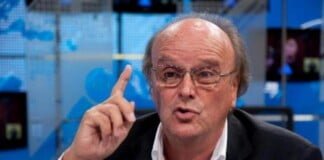«Macri nos convirtió en un país barato para importar y carísimo para exportar»