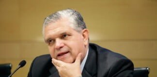 Ricardo López Murphy: «Habrá salida si se percibe que no vamos a estrellarnos”