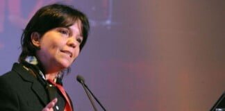 Mercedes Marcó del Pont: «Estamos metidos en una locura de timba financiera»