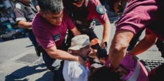 Sobreseimiento a los fotógrafos detenidos durante el «cuadernazo»