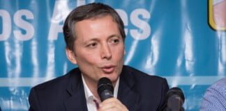 Fernando Gray: «Los intendentes bonaerenses decidimos apoyar la fórmula Fernandez-Fernandez»