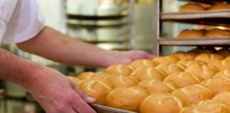 La crisis infinita: en un año cerraron más de mil panaderías