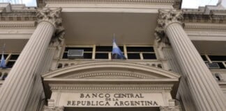 Banco Central refuta querella sobre uso de reservas Se reúne el Directorio del Banco Central