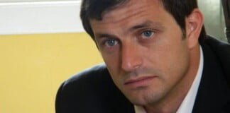 «Tiene que haber urgente un cambio en la economía»
