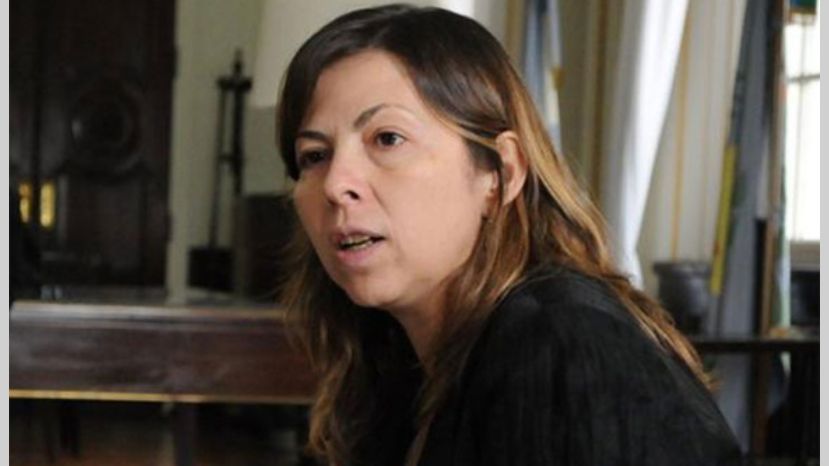 batakis_silvina.jpg_258117318
