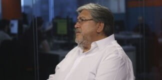 Fernando ‘Chino’ Navarro: «Mauricio Macri no está acostumbrado a chocarse con la realidad»
