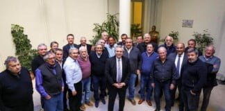 Se inicia la unidad entre la mesa chica de la CGT y el moyanismo