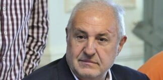 «Le pido por favor al presidente que el hombro lo pongan ellos»