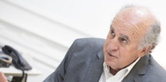 Parrilli pide cordura al tribunal y el fin de la persecución a Cristina Fernández