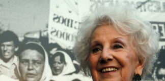 Estela de Carlotto celebró que Argentina asista al periodo democrático más largo de su historia