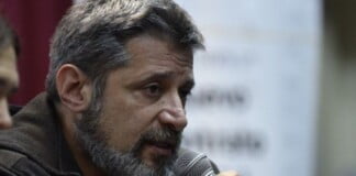 Víctor Santa María: «El gobierno trató mal la crisis sanitaria en la villa 31»