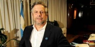 Adolfo Rubinstein: «El sistema de salud no está en riesgo de colapso»