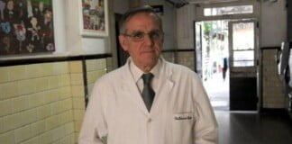 El infectólogo Eduardo López sostuvo que «hay que aumentar las restricciones»