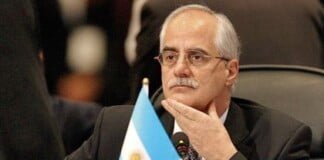 Jorge Taiana manifestó que en Ecuador hay «persecución y una estrategia de proscripción»