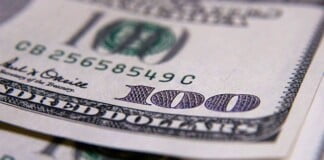 Banco Central cuenta con unos 8 mil millones de dólares de reservas disponibles Dólar