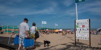 Villa Gesell, mucho turismo y exitosa campaña de vacunación