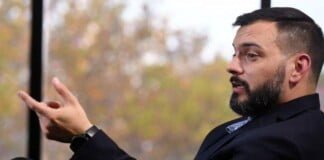 Para Álvarez Agis, lo complicado con el Fondo no es el plazo sino el monto de la deuda