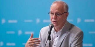 Gollán advirtió que en el AMBA, el sector privado no tiene más camas