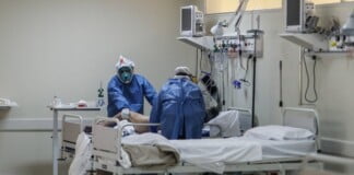 Edgardo Knopoff: «Los hospitales están al borde de la capacidad de asistencia»