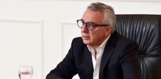 Julio Zamora: «la prioridad hoy pasa por detener el nivel y la velocidad de los contagios»