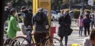 El gobierno renueva el último DNU para mantener vigentes las medidas de cuidado