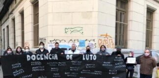 CABA: UTE realiza homenajes a docentes y auxiliares fallecidos
