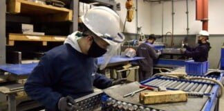 Pymes piden menos impuestos al consumo y más gasto público