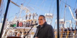 Rossi apuntó contra Perotti y dijo que su precandidatura es para cuidar el liderazgo de Alberto y Cristina