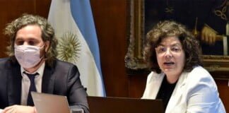 Cafiero, Vizzotti, Kreplak y Quirós se reúnen por la combinación de vacunas