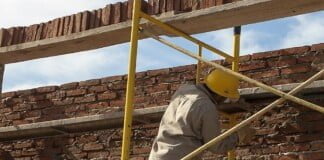 Ferraresi: «A fin de año tendremos 100 mil viviendas en construcción generando 300 mil puestos de trabajo» Construcción