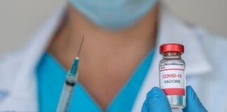 Mañana llegan más de 500 mil dosis de AstraZeneca al país