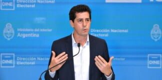 El embajador de La Cámpora que junta millas en el peronismo Wado asegur{o estar preparado para ser candidato