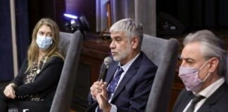 Feletti dijo que hay «dos cadenas de supermercados» que «no quieren bajar su margen de ganancia»