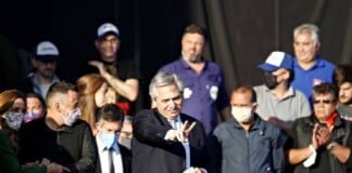 Alberto Fernández: «Ha llegado el momento de volver a militar y abrazarnos con nuestra gente»