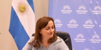 Cecilia Moreau: «No tenemos que bajar los brazos, es una elección histórica» Cecilia Moreau