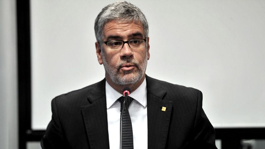 feletti