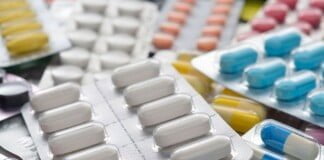 El Gobierno acordó el congelamiento de precios de los medicamentos