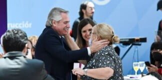 Alberto Fernández: «Seguiremos trabajando para que el ingreso de los jubilados les permita vivir con tranquilidad»