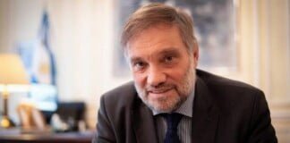 El embajador argentino en Reino Unido contó que se relanzó la campaña de vacunación ante el aumento de contagios de coronavirus