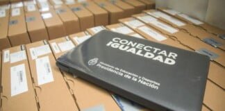 Vuelve Conectar Igualdad, el programa que entrega computadoras a estudiantes y docentes de escuelas públicas