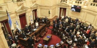El oficialismo convocó a sesión especial en el Senado Fracasa la sesión en el Senado por falta de quorum