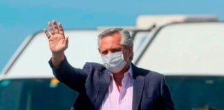 Alberto Fernández concluyó su gira internacional y emprende el regreso al país