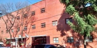 Un obrero resultó herido por la explosión de un tablero eléctrico en una escuela porteña