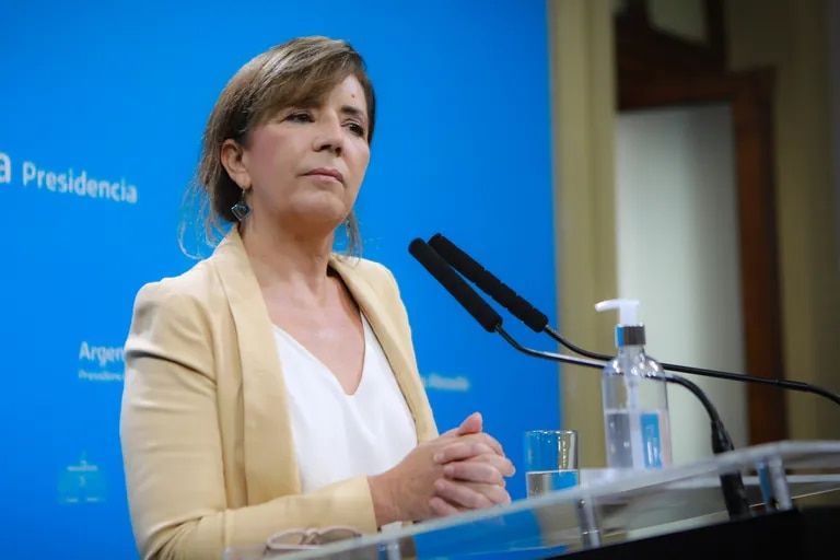 Cerruti dice que Milei es un peligro para la democracia