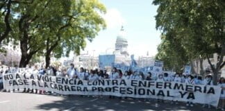 CABA: Personal de Enfermería realiza un cese de tareas por 24 horas para reclamar por mejoras salariales y reconocimiento profesional