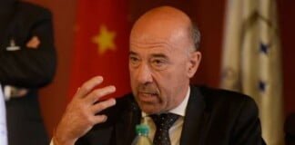 Oscar Laborde: «La próxima sesión se tratará si se lo expulsa a Pepín Rodríguez Simón» del Parlasur