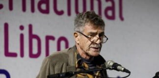Saccomanno en la Feria del Libro: «Que se realice en la Rural refiere una violencia política encubierta»