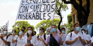 CABA: Trabajadores de la Salud nucleados en ATE realizan un paro de 24 horas en reclamo de aumento salarial
